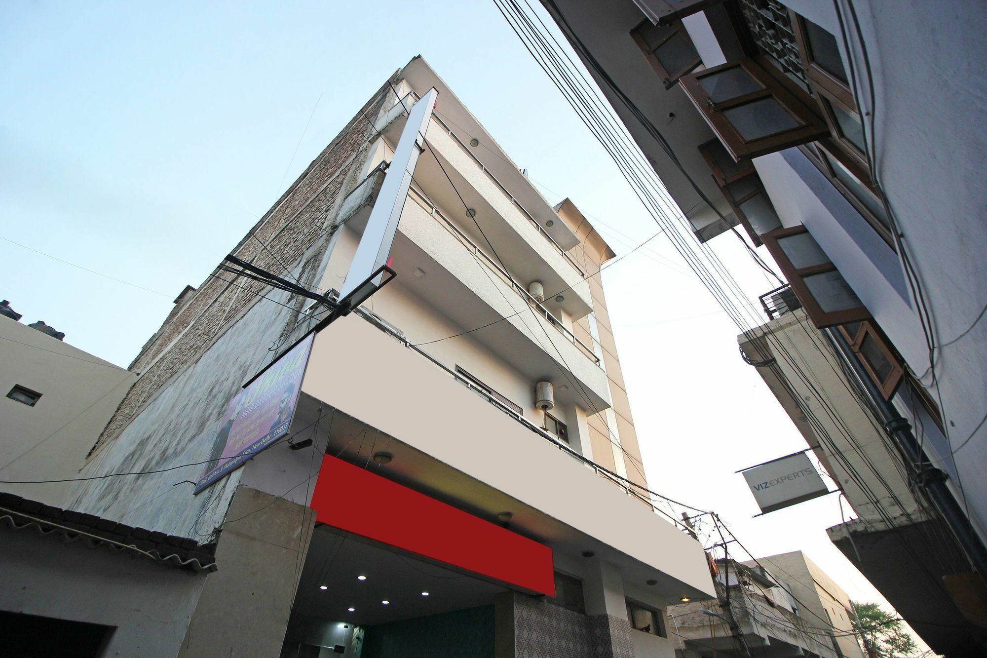 Oyo 9030 Hotel Delhi Airport Plaza Нью-Дели Экстерьер фото